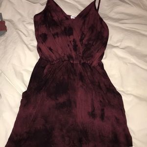 Black & burgundy romper! ✨✨